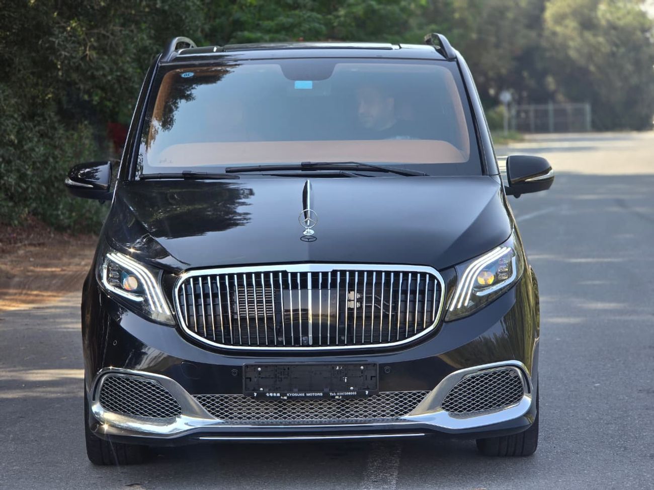 Mercedes-Benz V 250 Std 2.1L MERCEDES VITO 2023 // 2KEYS // LOW MILEGE // MAYBACH BODY KIT // PERFECT CONDITION