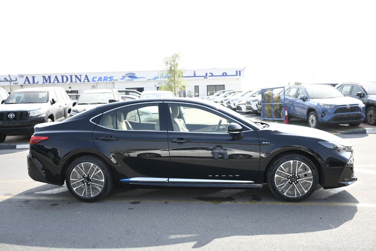 تويوتا كامري 2025 Toyota Camry 2.5L HEV LE (Saudi Spec) GCC