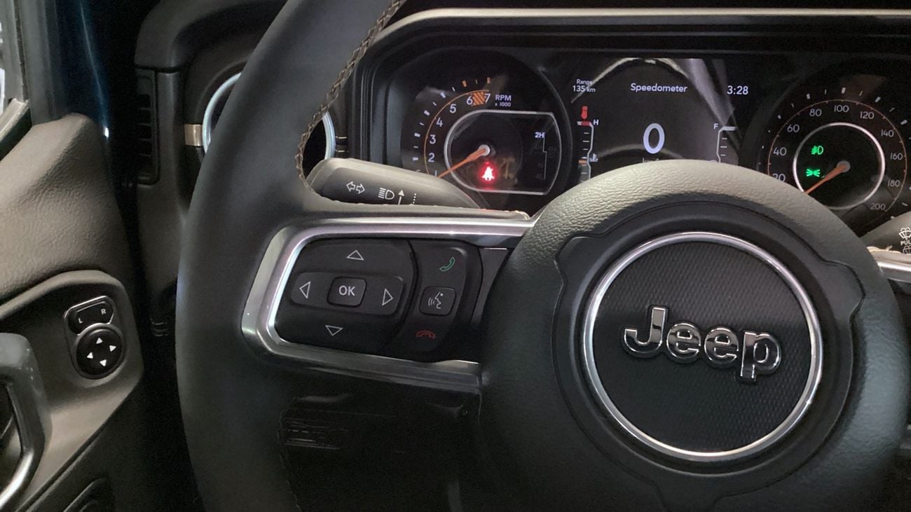 Jeep Wrangler SAHARA | Guaranteed Warranty | 0 Down Payment