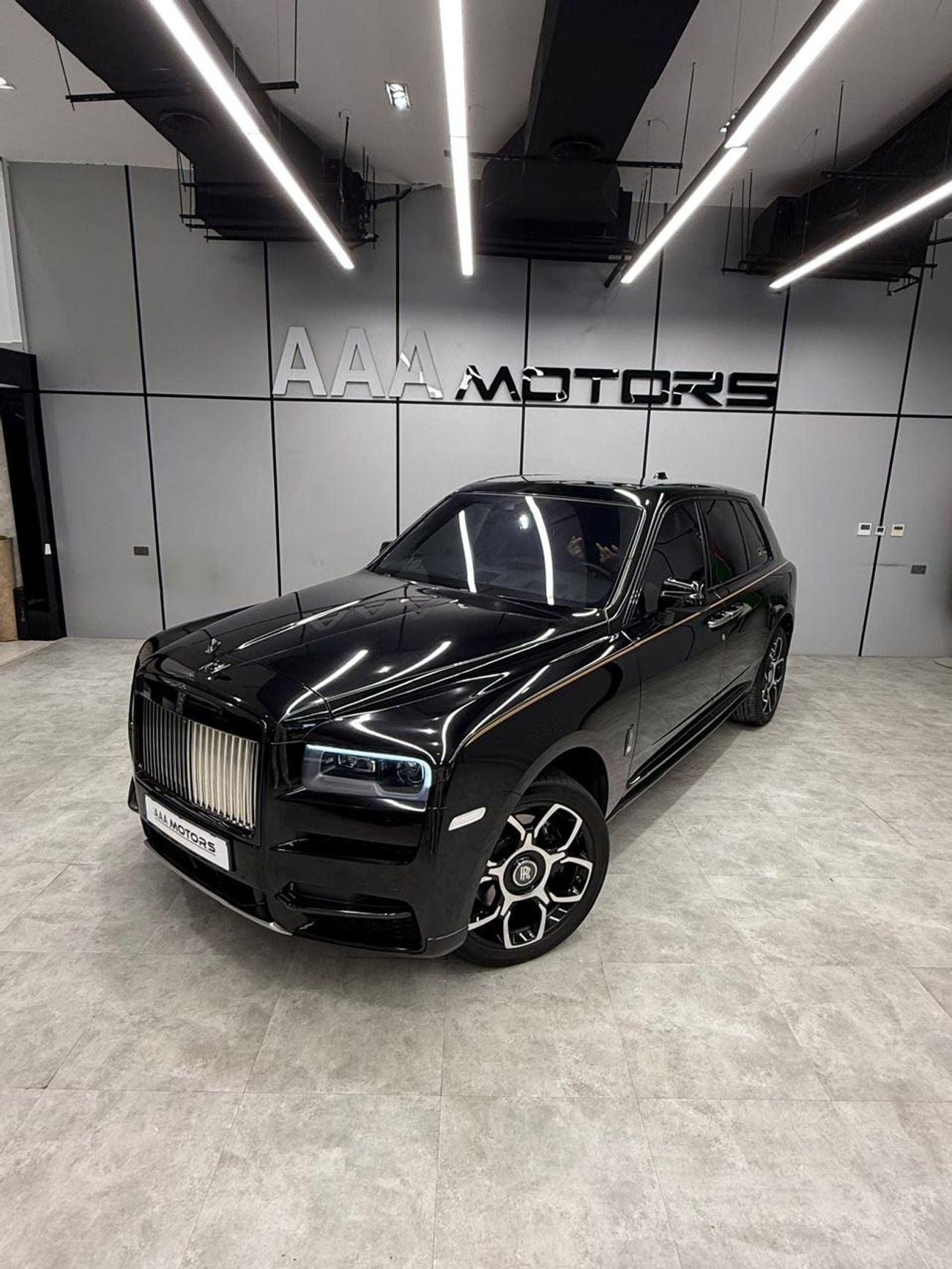 رولز رويس كولينان Black Badge | GCC Specs | Under Warranty