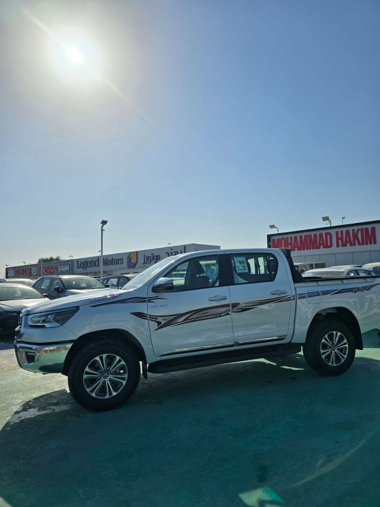 Toyota Hilux TOYOTA HILUX SAUDI 2.7L FULL OPTION 2026