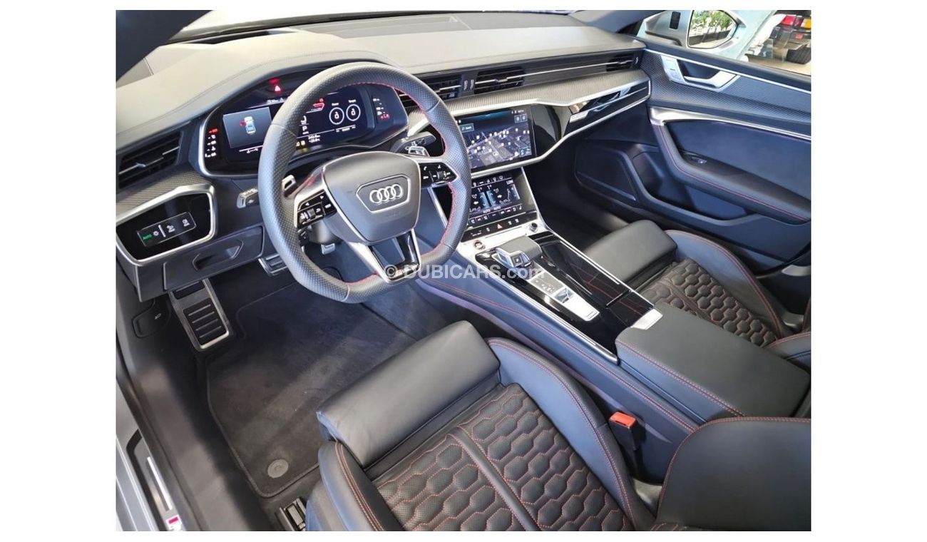 Audi RS7 TFSI quattro Audi RS7 /2022 / 12,000KM/GCC Dealer warranty and service