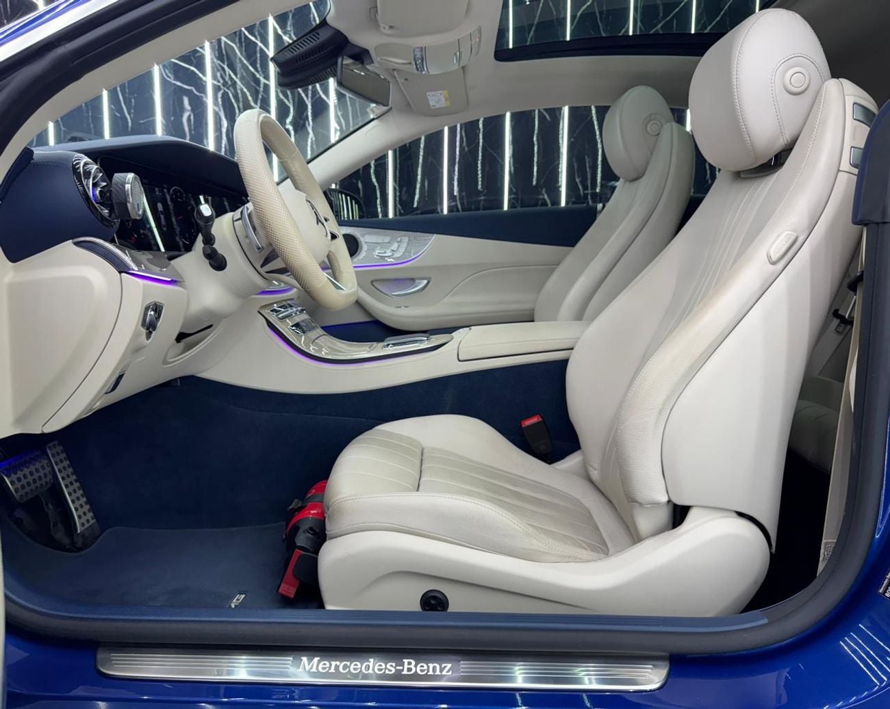 Mercedes Benz E 200 Coupe 2.0 L