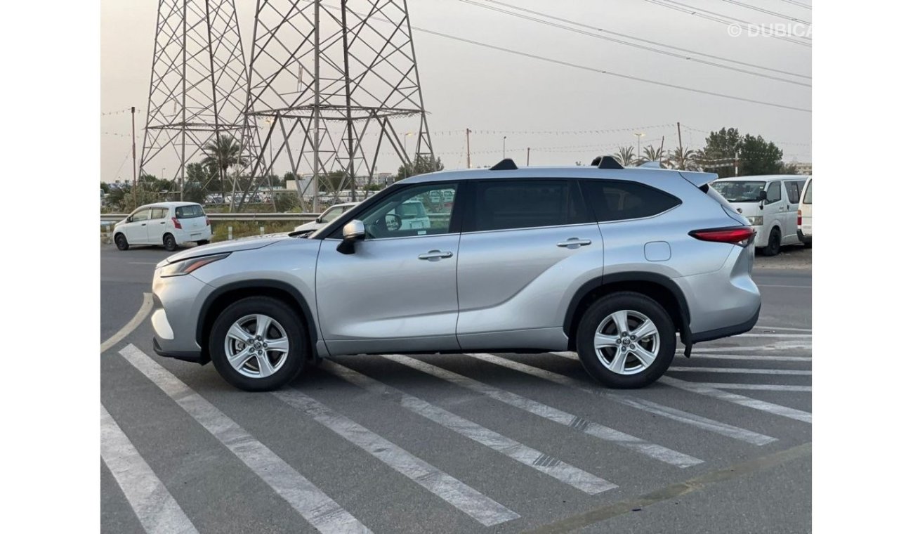 تويوتا هايلاندر 2021 Toyota Highlander LE 3.5L V6 MidOption