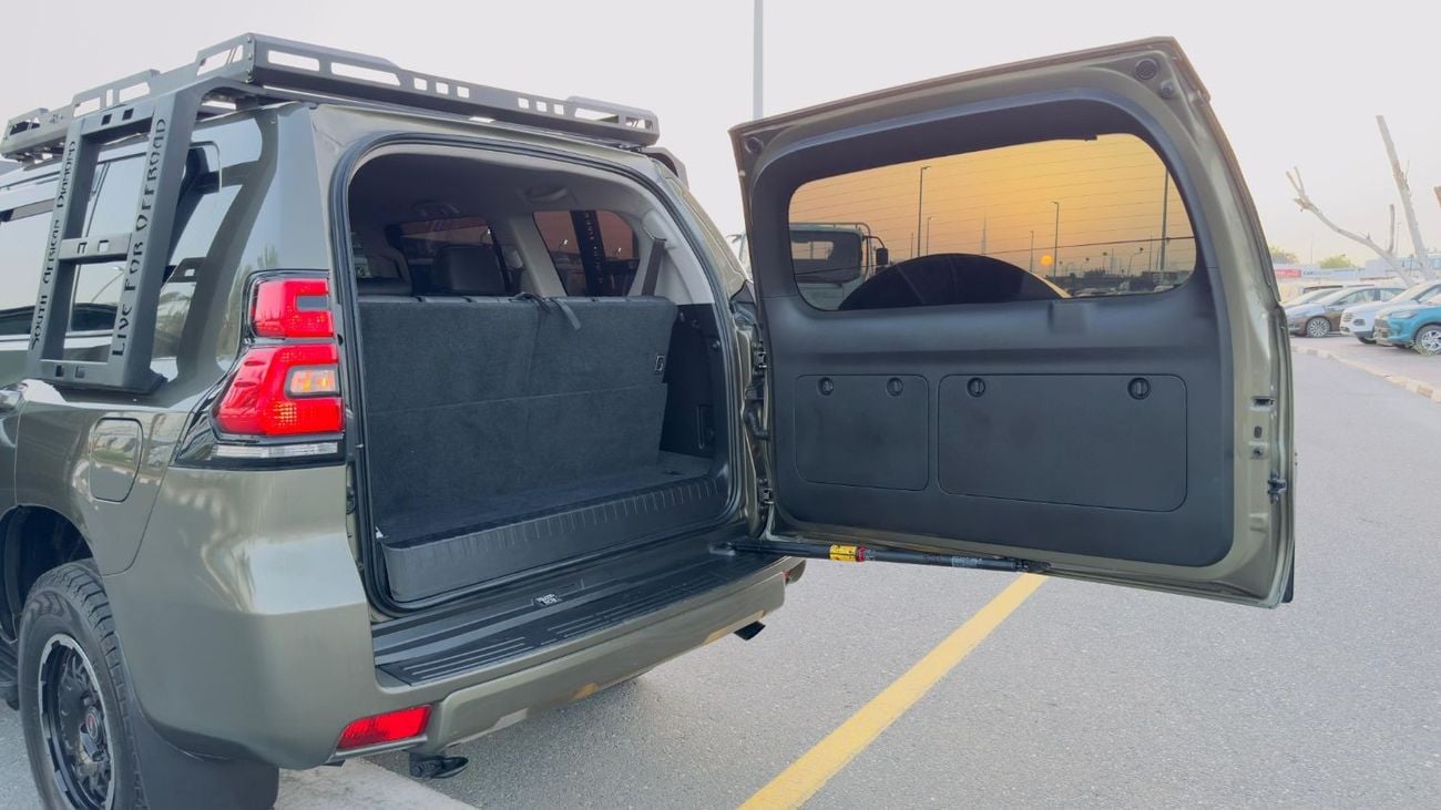 Toyota Prado MODIFIED TO 2023 PRADO | EXPENSIVE MODIFICATION | ROOF RACK WITH LADDERS | 2.8L DIESEL | RHD | AIR S