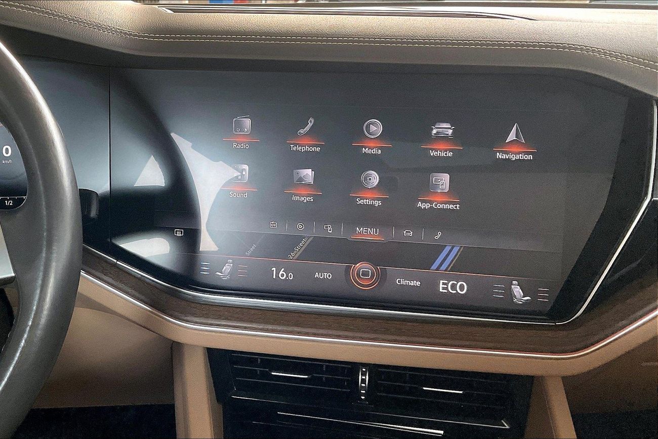 Volkswagen Touareg Highline | Guaranteed Warranty | 0 Down Payment