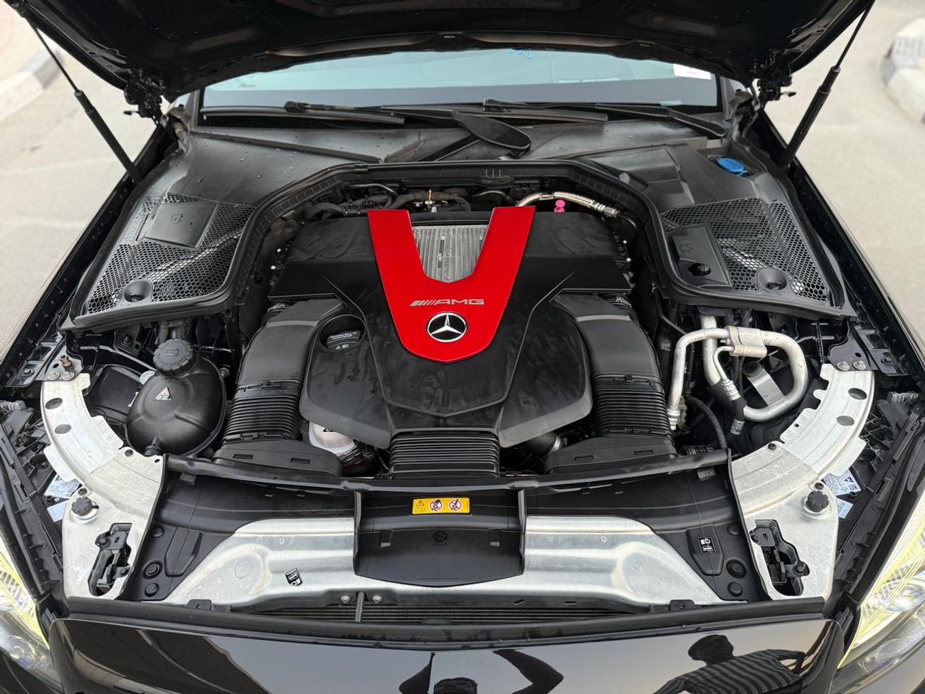 مرسيدس بنز سي 43 ايه ام جي