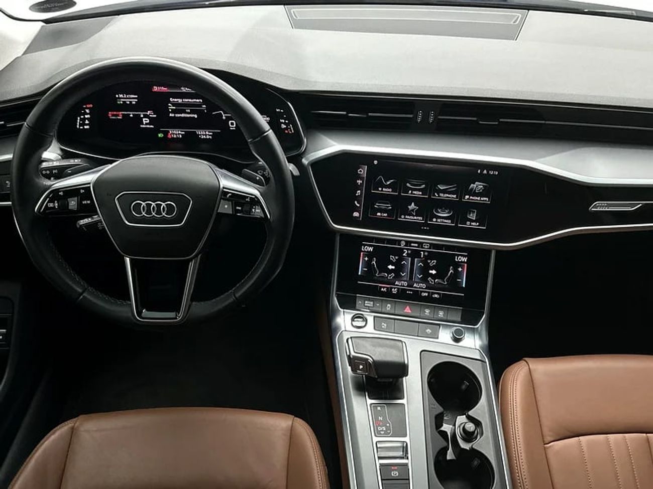 Audi A6 Sedan Advanced 40 TFSI 190hp Business (Ref# 011752) EXCLUSIVE RAMADAN OFFER