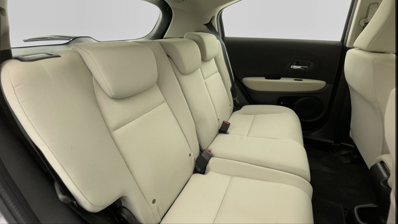 هوندا HRV LX 1.8 | بدون دفعة مقدمة | اختبار القيادة في المنزل