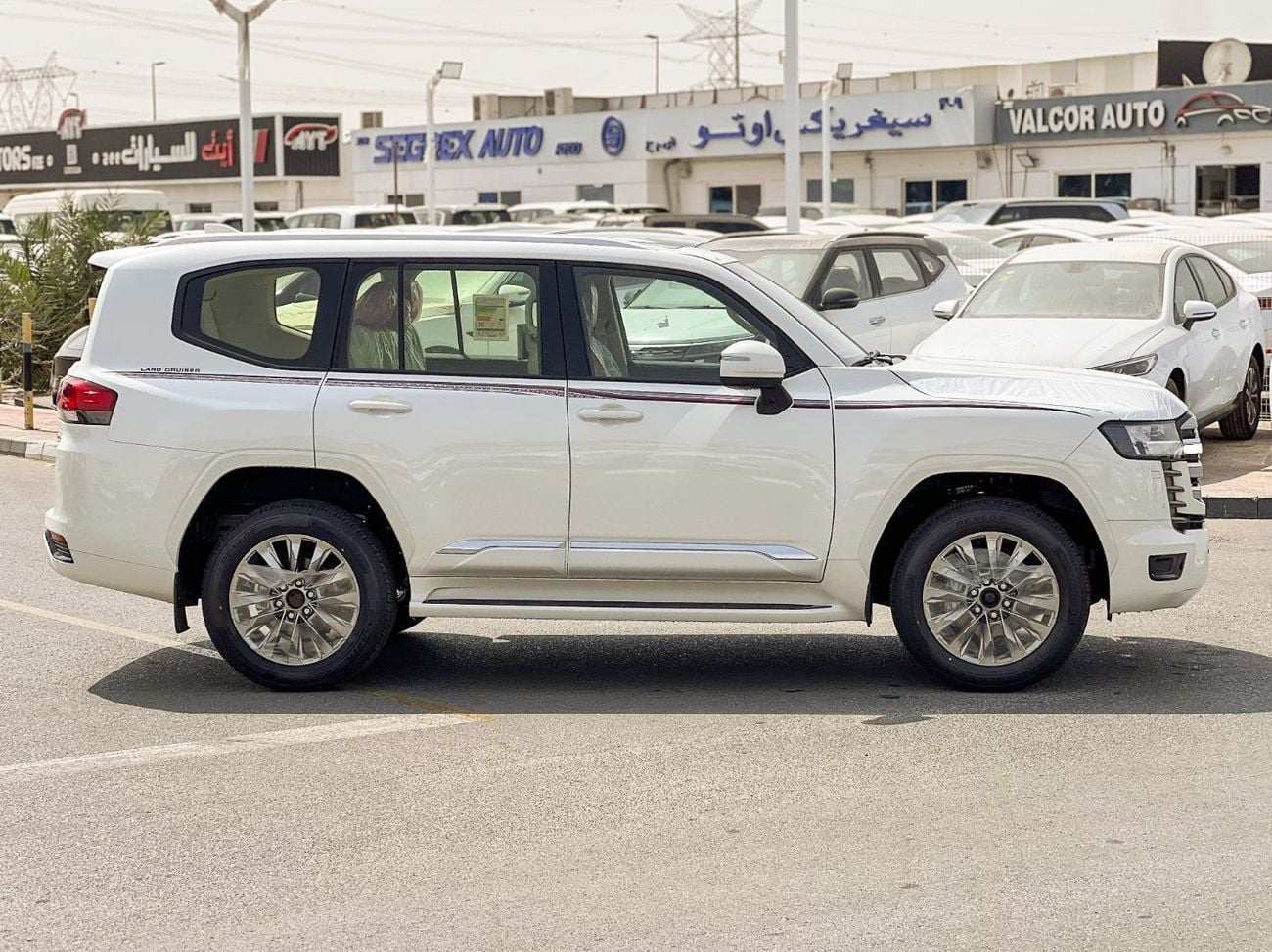 Toyota Land Cruiser EXPORT ONLY - 2025 LC300 GXR 4.0L (GCC Specification)
