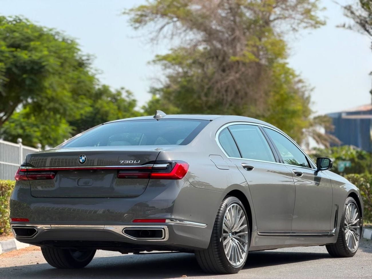 BMW 730Li PURE EXCELLENCE BMW 730Li 2022 Under BMW Warranty Service Contract (GCC – Full Service History – Perfect Condi