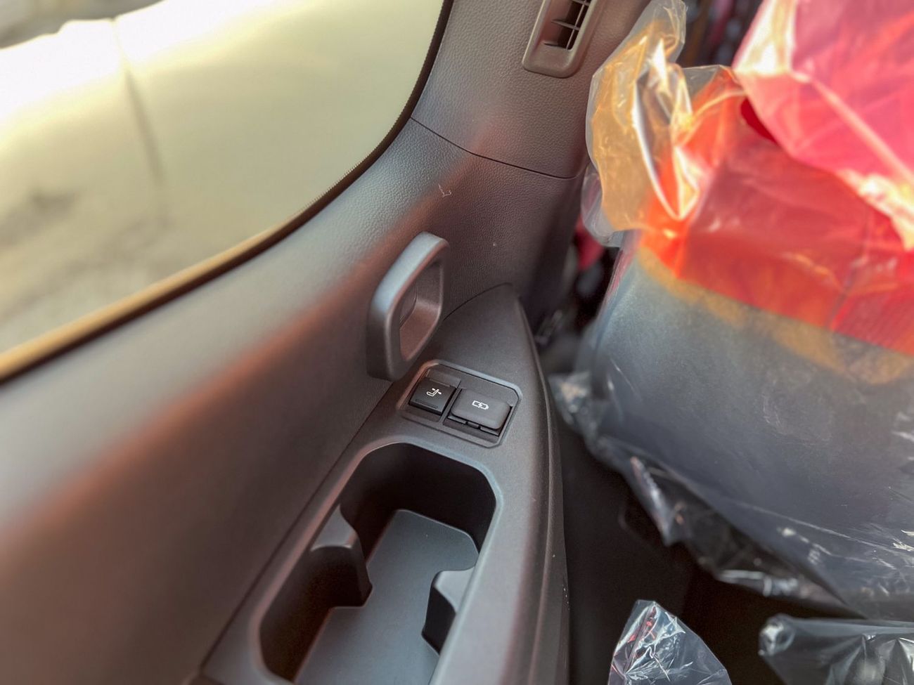 تويوتا لاند كروزر EXPORT PRICE - 2025 LC300 3.5L VXR Hybrid (Highest Spec - Oman)