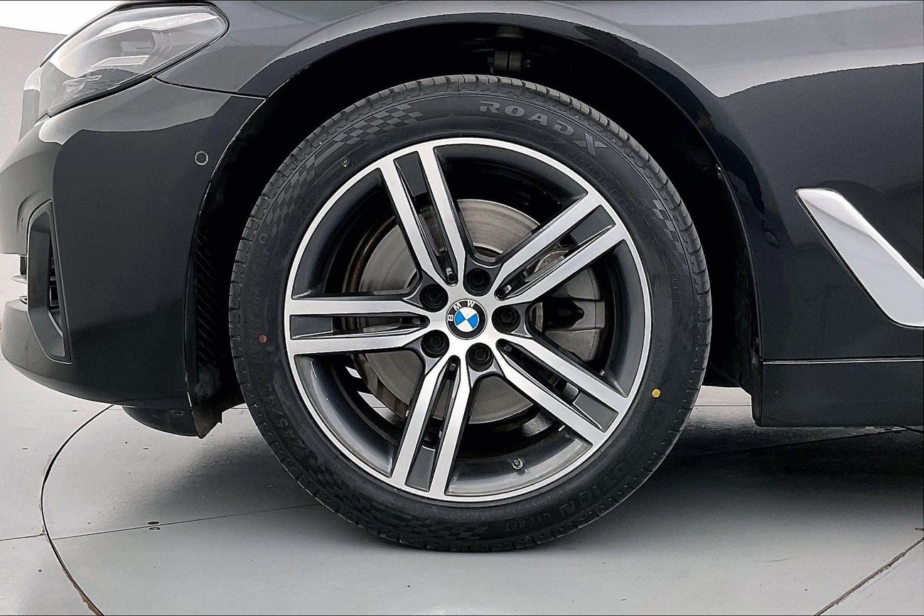 Nissan Kicks SV | 1 year free warranty | 0 Down Payment