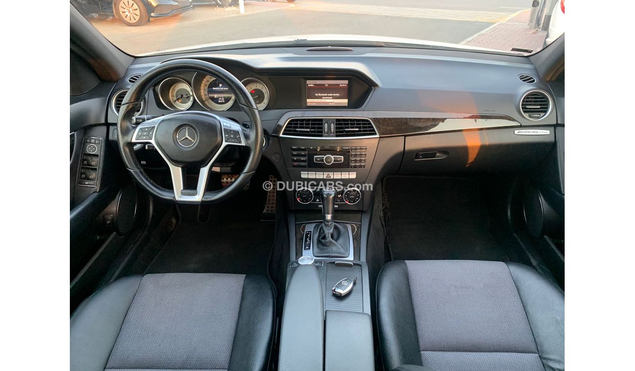 Mercedes-Benz C 200 Mercedes C200_Gcc_2013_Excellent_Condition _Full option