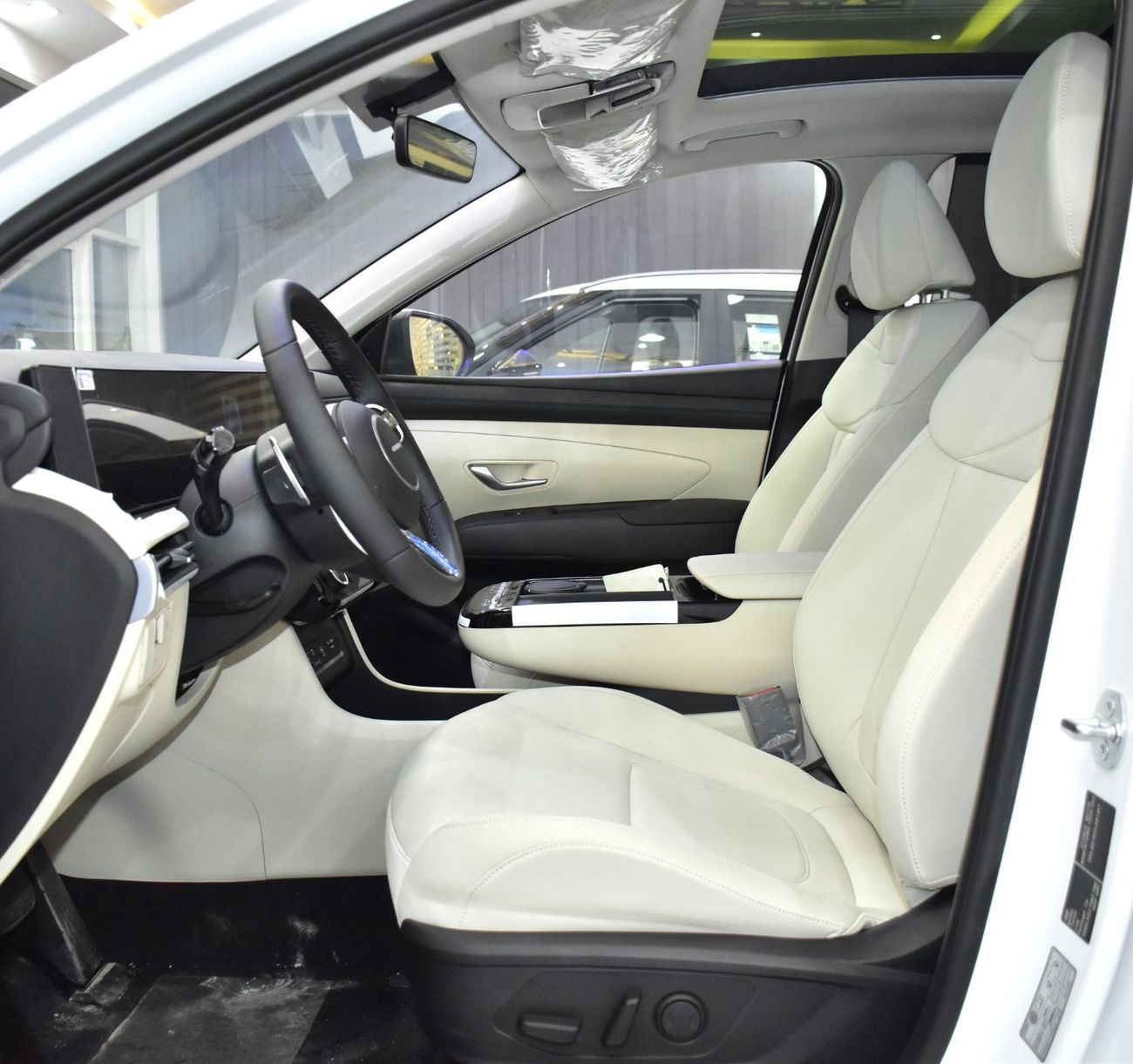 هيونداي توسون EXCELLENT DEAL for our Hyundai Tucson 1.6L Turbo ( 2025 Model ) in White Color European Specs