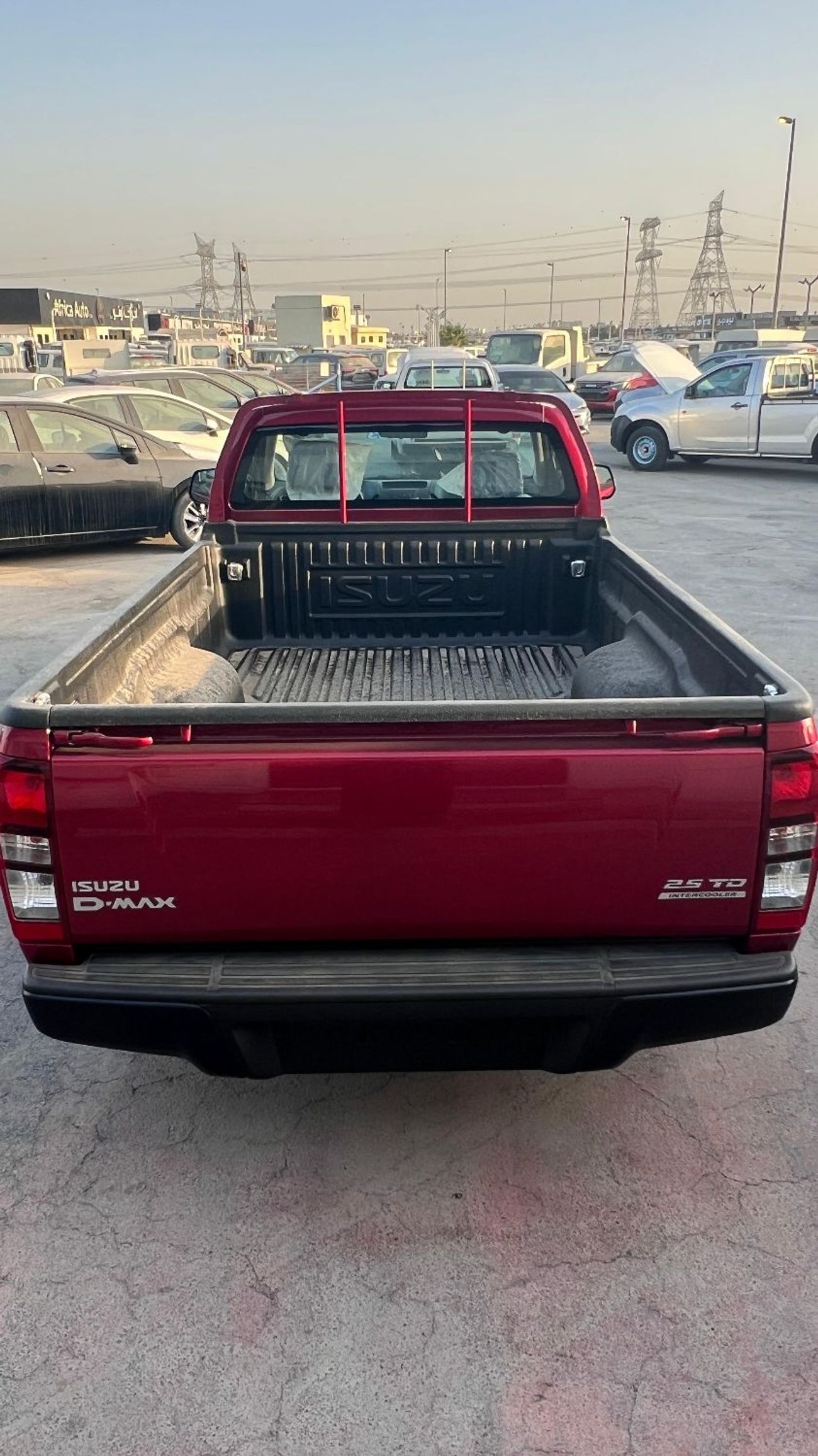 Isuzu DMax Isuzu D Max SC 4x2 Engine 2.5L MY 2026