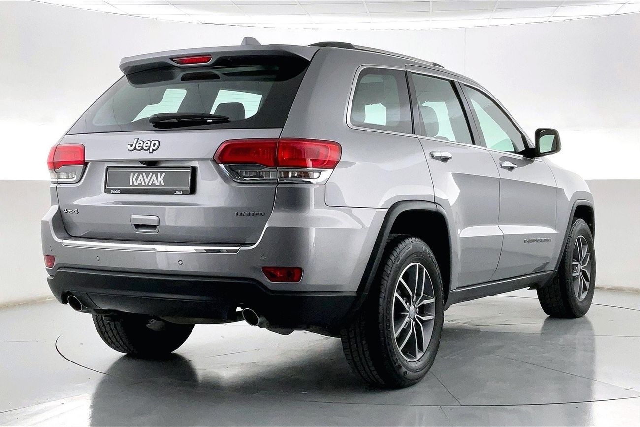 جيب جراند شيروكي Limited | سنة ضمان مجانية | 0 دفعة أولى | سياسة الإعادة بعد 7 أيام