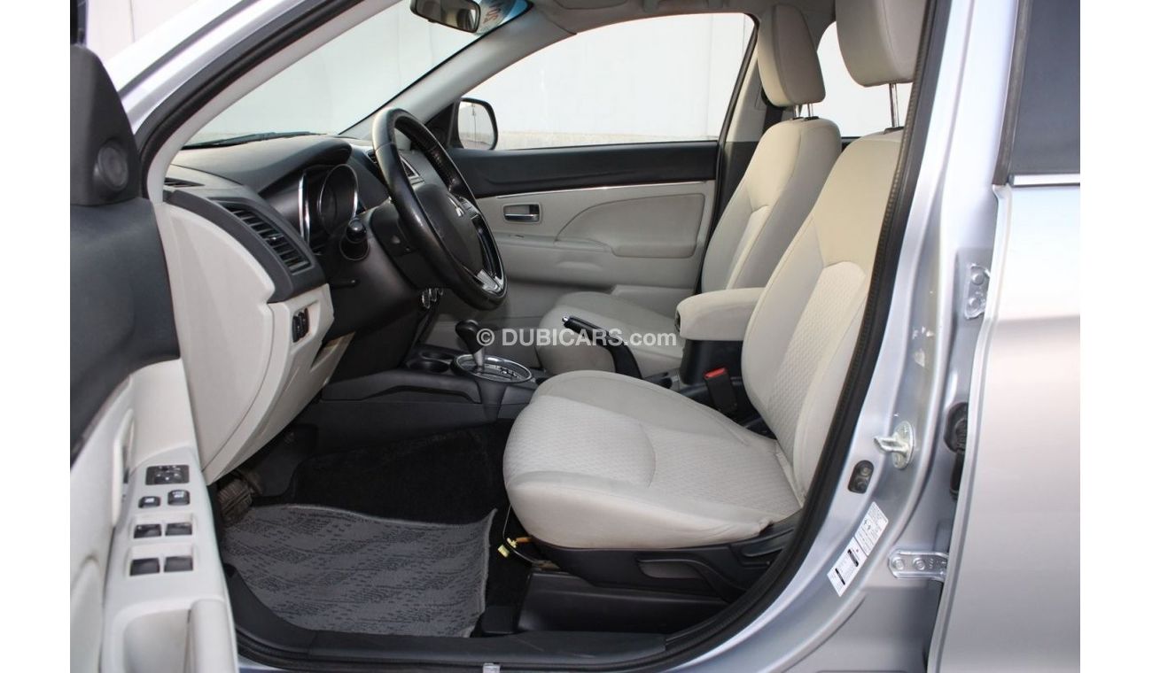 Mitsubishi ASX Mitsubishi ASX 2017 GCC in excellent condition without accidents No. 2 very  from clean inside and o
