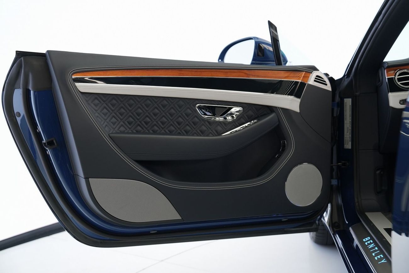 Bentley Continental GTC Bentley GTC W12