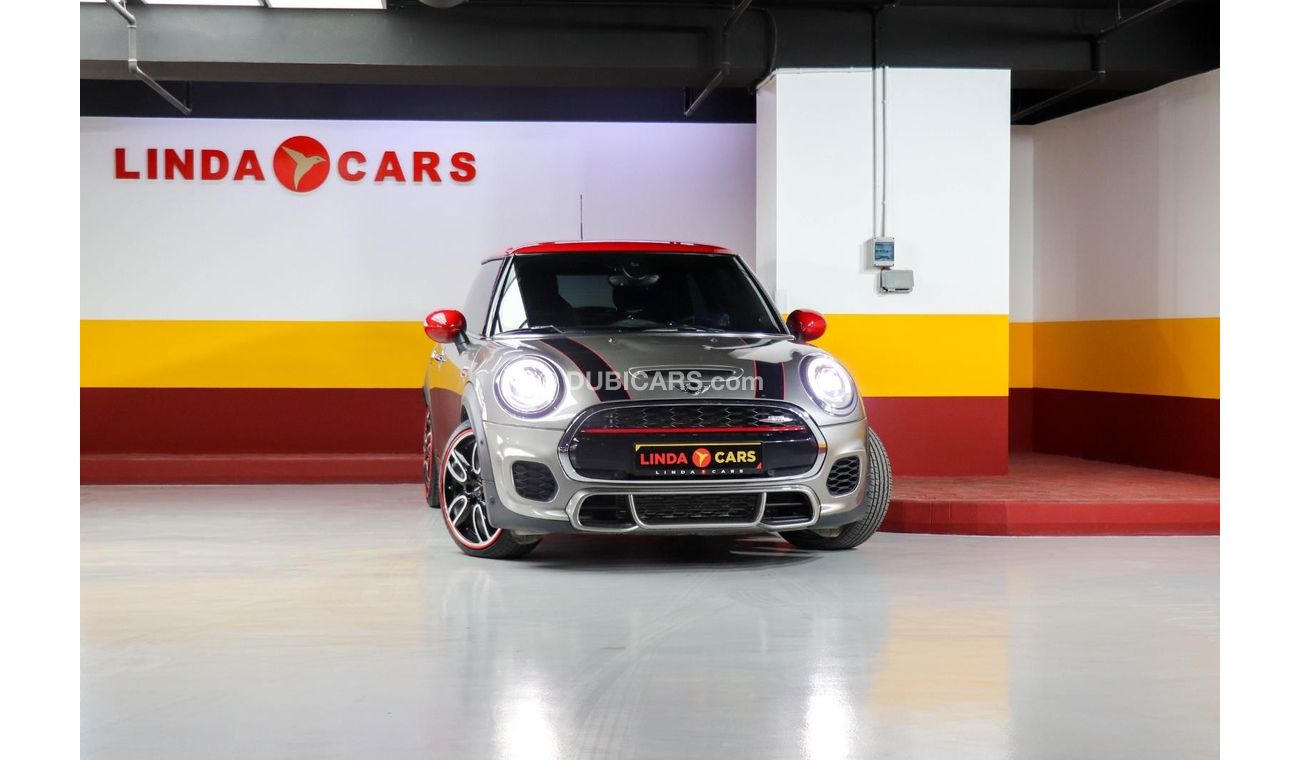 Used Mini Cooper F56 2018 for sale in Dubai - 532348