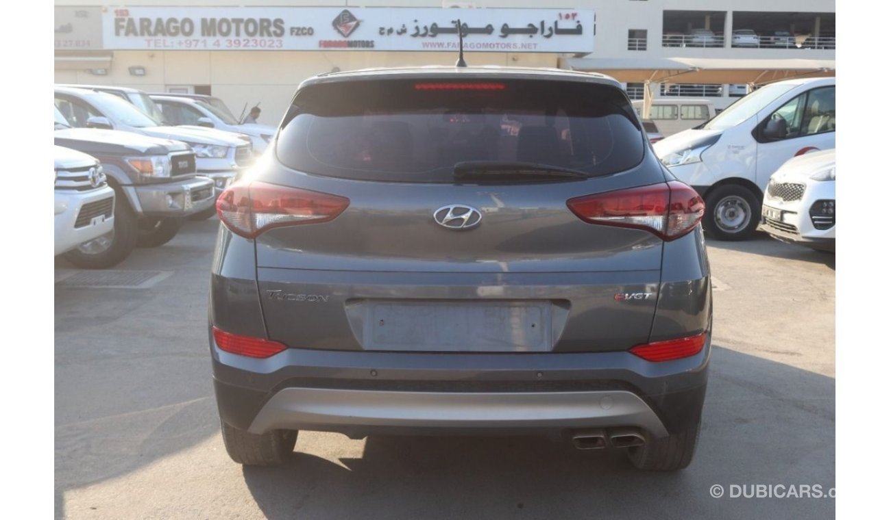 هيونداي توسون Hyundai Tucson 2.0L 2WD A/T DIESEL USED