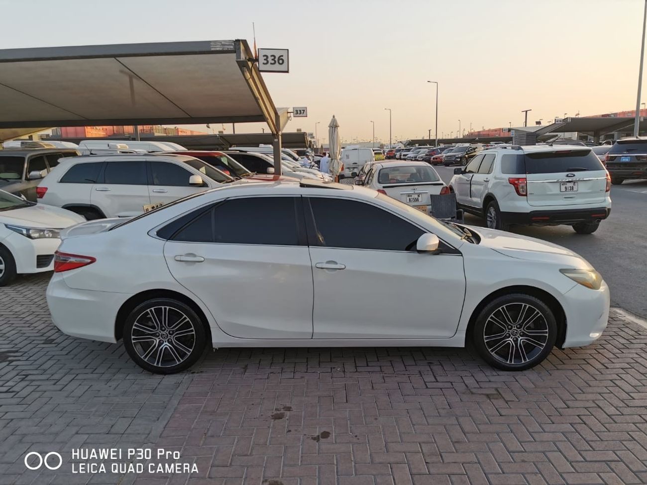 Toyota Camry GL 2.5L in excellent condition and requires no expenses