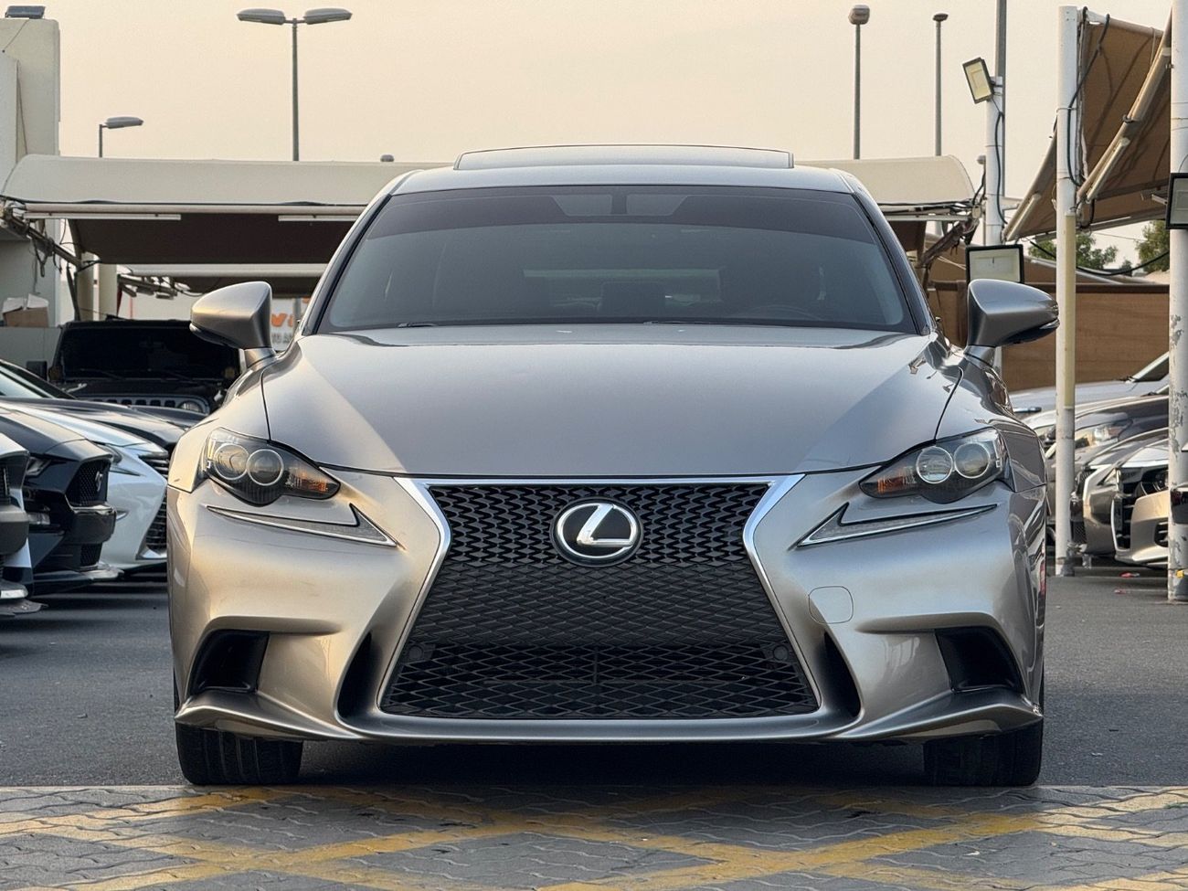 لكزس IS200t F Sport 2.0L