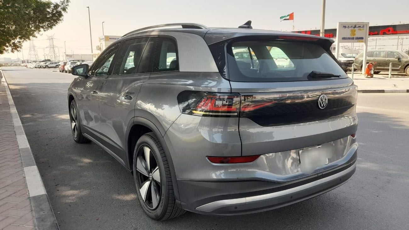 فولكس واجن ID.6 Volkswagen ID6 CROZZ Model Year 2021 Mileage- 133,000 km Well maintained car Already registered in U