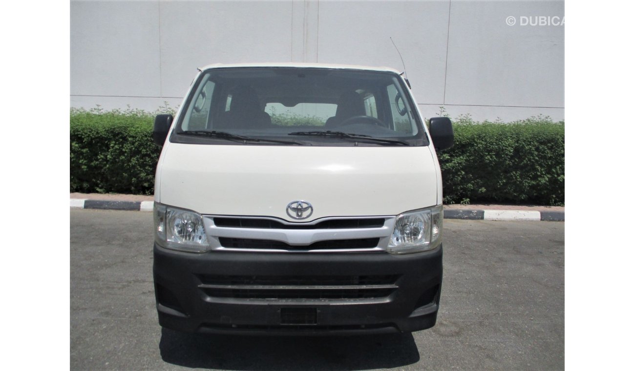 Toyota Hiace 14 passenger ,manual gear , gulf space , accident free