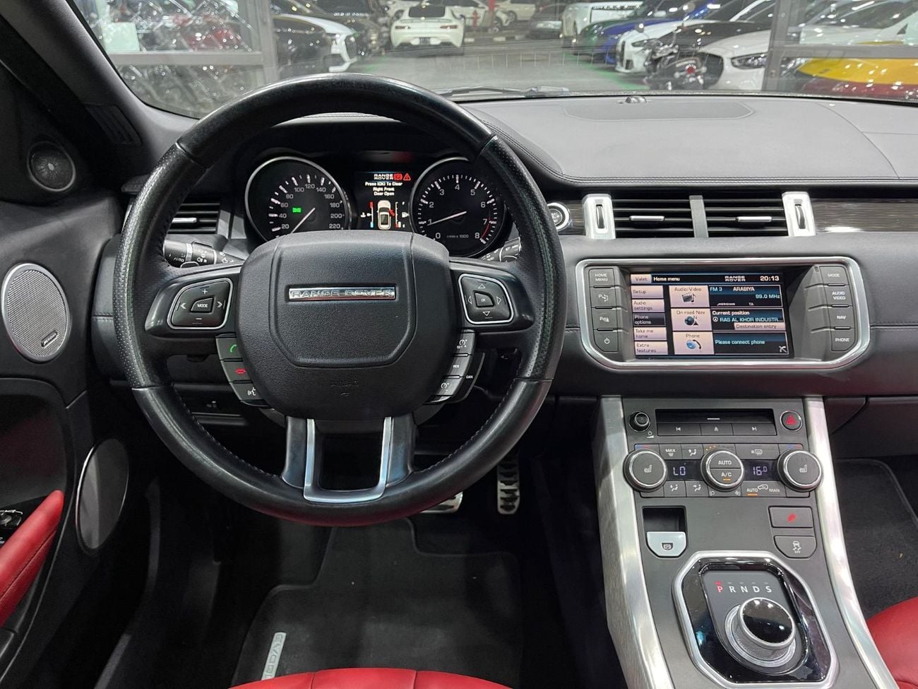 لاند روفر رانج روفر إيفوك STD Dynamic Plus 2.0L (3 Door)