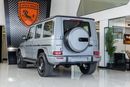 Mercedes-Benz G 63 AMG Mercedes-Benz G 63 AMG - Special Color - Carbon Fiber - 22 Maybach Alloy Wheels  2025 Facelift