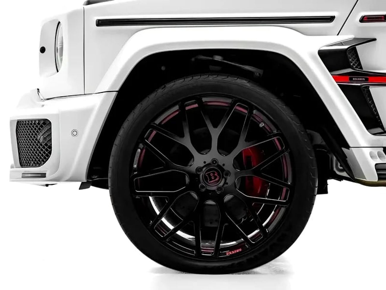 برابوس 700 - مرسيدس AMG G 63 With Brabus Certificate