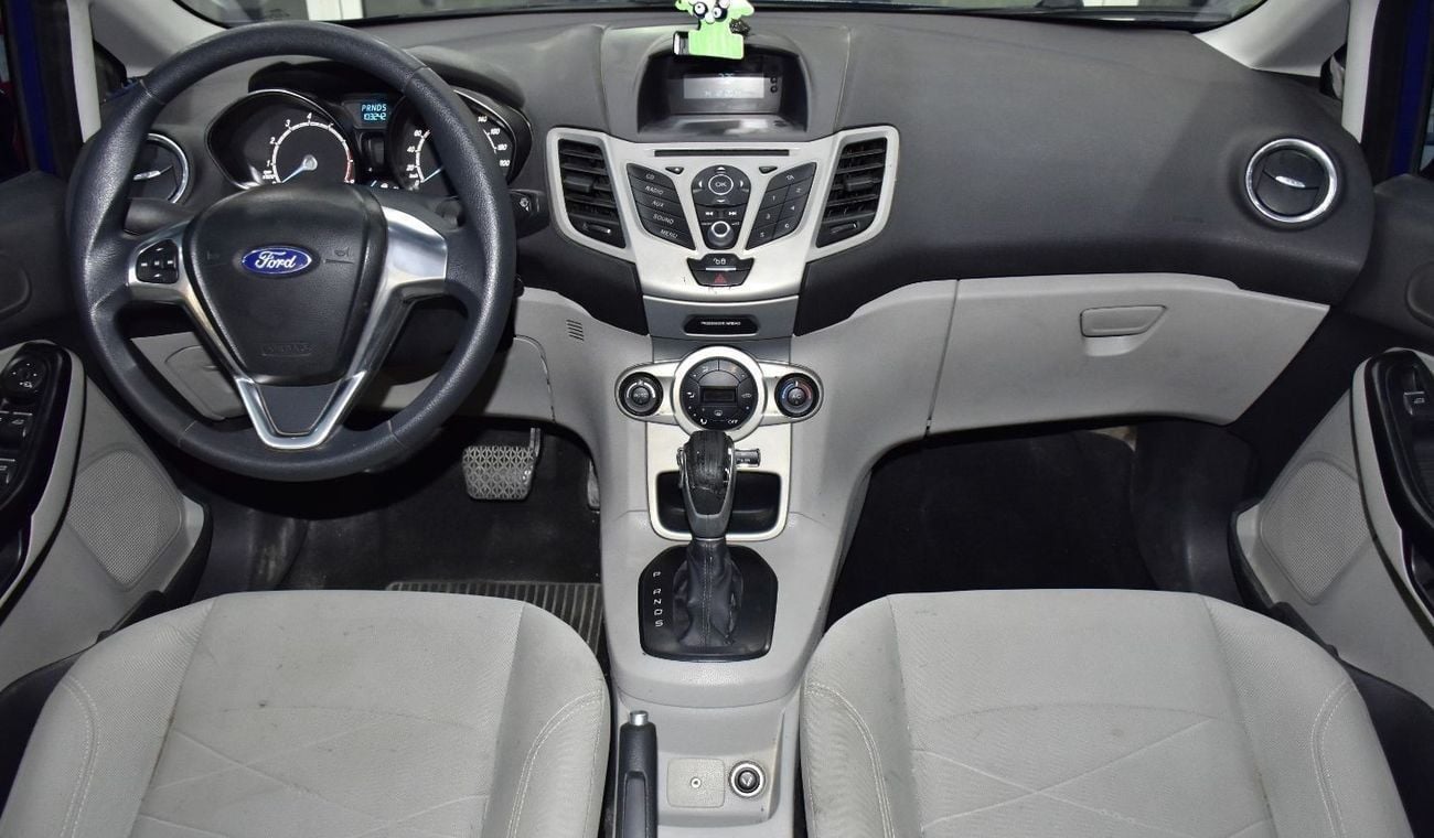 فورد فيستا Ford Fiesta ( 2015 Model ) in Blue Color GCC Specs