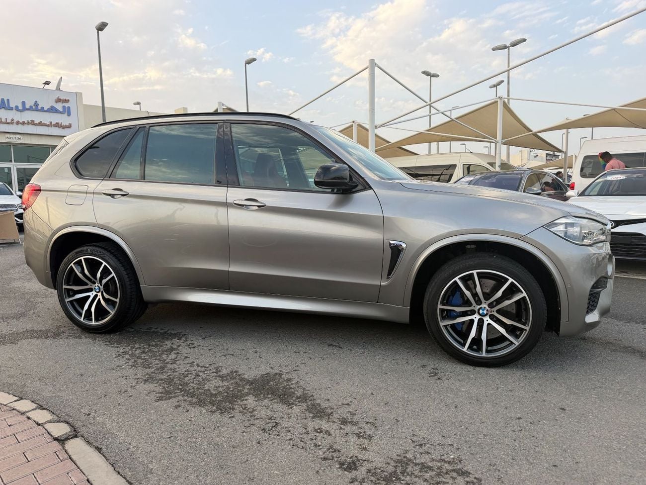 BMW X5 50i Luxury M Sport 4.4L