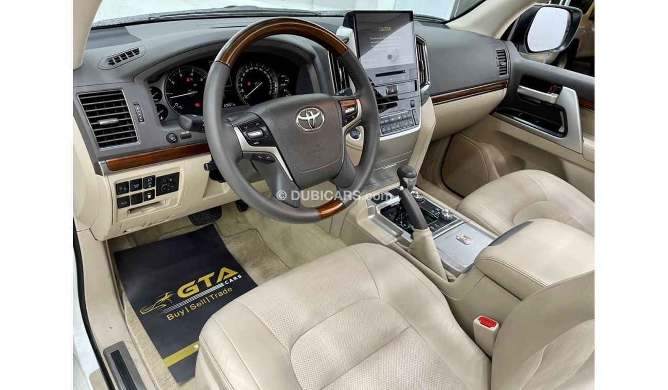 تويوتا لاند كروزر 2018 Toyota Land Cruiser GX-R, Service History, Warranty, GCC