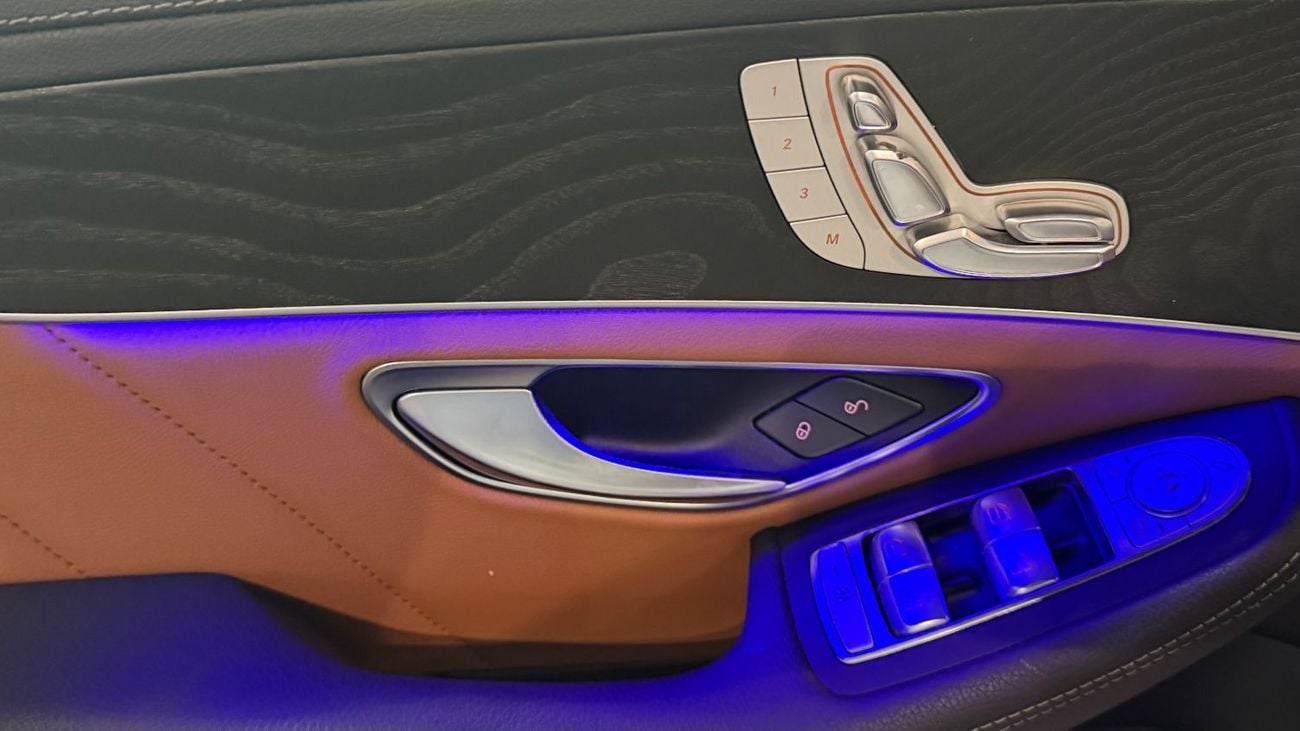 مرسيدس بنز C 200