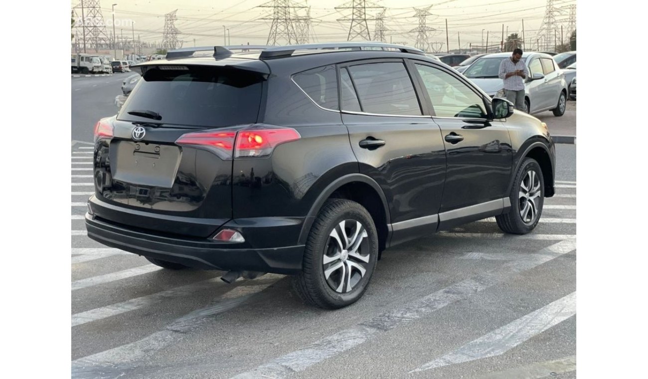 Toyota RAV4 2017 TOYOTA RAV 4 LE  / MID OPTION