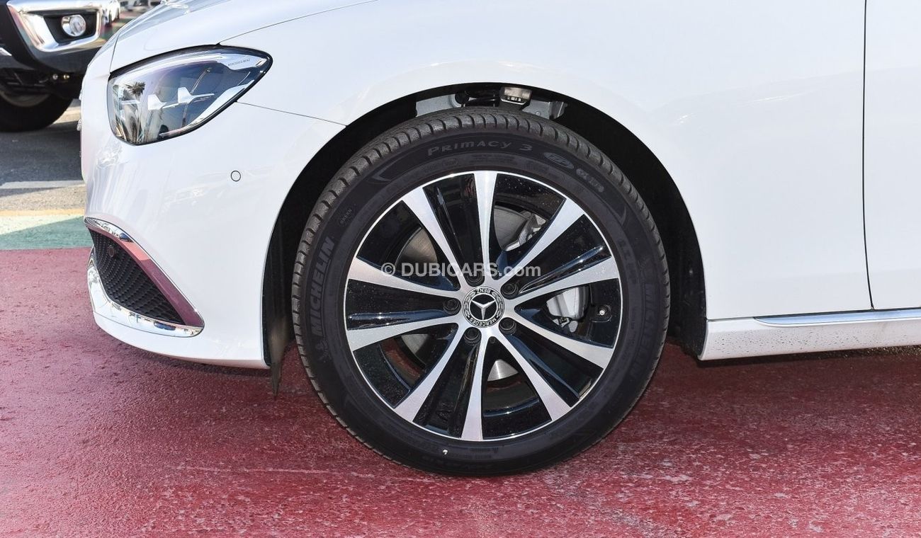 Mercedes-Benz E200 Mercedes-Benz E200 2022 sedan AWD 2.0L petrol