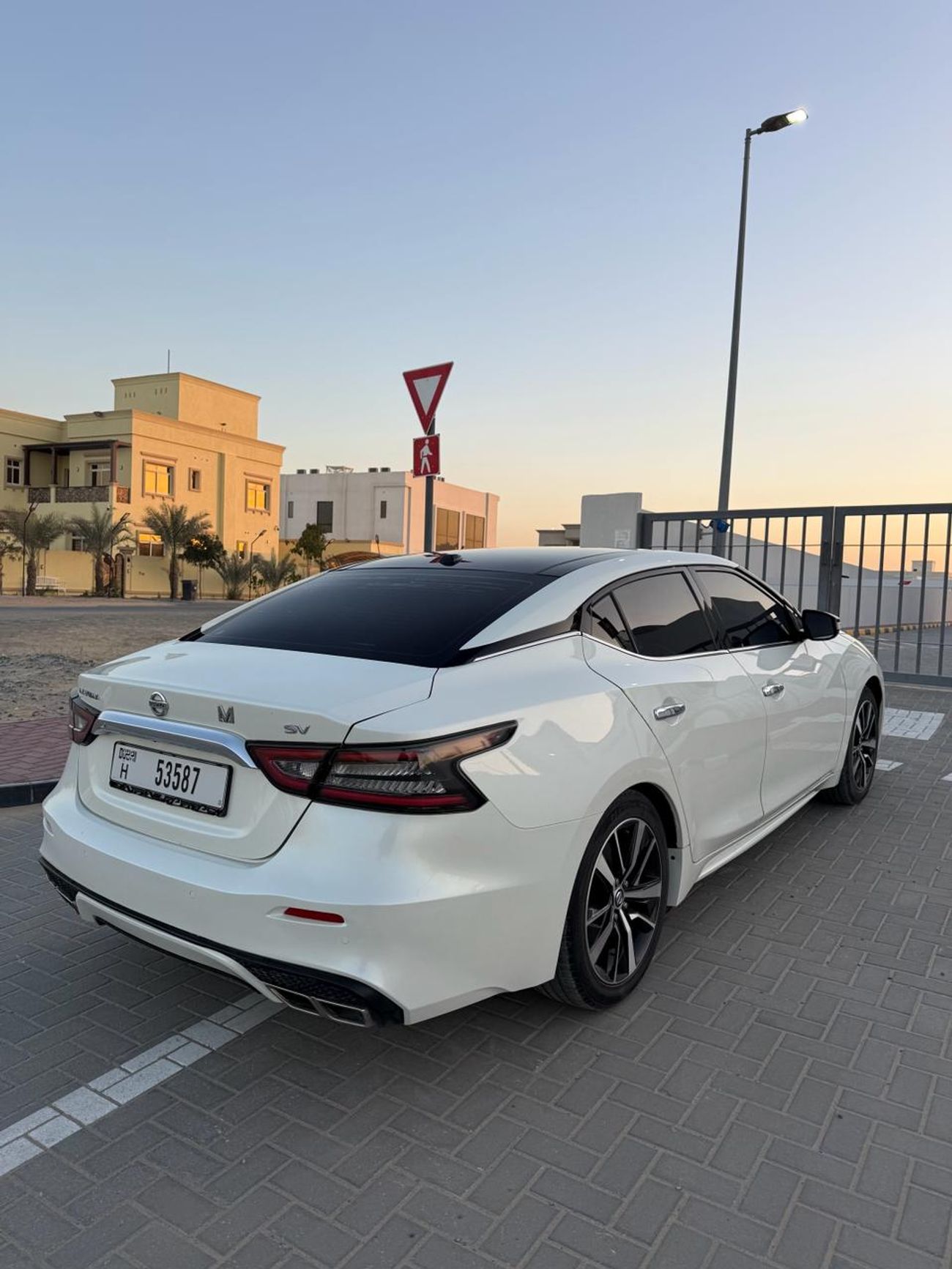 نيسان ماكسيما SV 3.5L