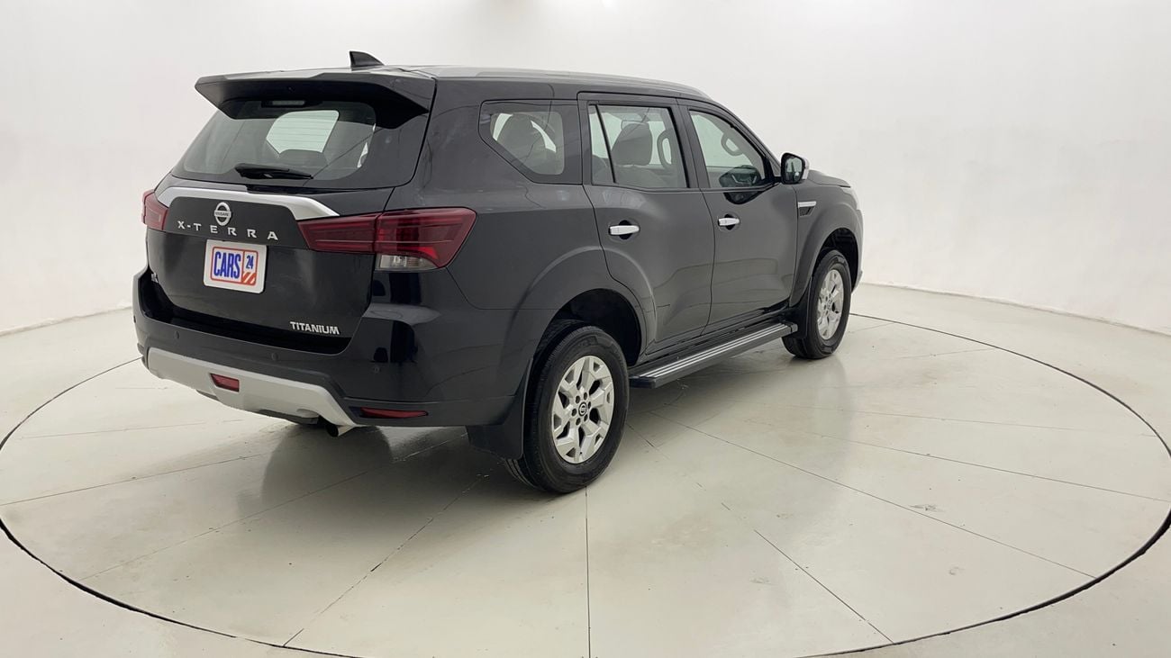 نيسان إكستيرا TITANIUM 2.5 | بدون دفعة مقدمة | اختبار القيادة في المنزل