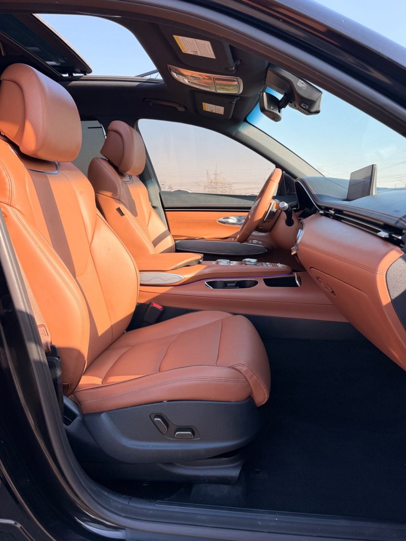 Genesis GV70 Genesis GV70 premium 4WD //  2023 panoramic, 360 camera// low kilometers full option