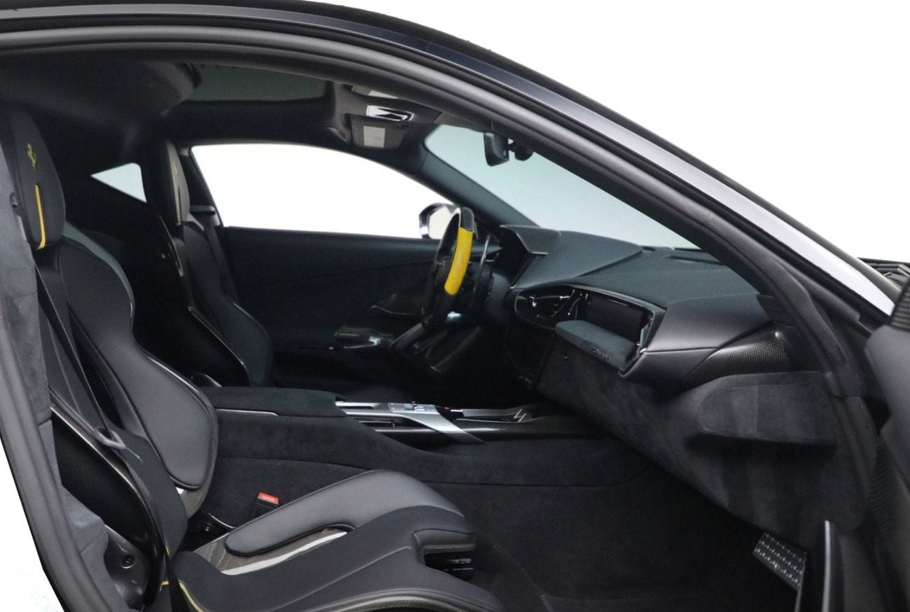 فيراري 12سيلندري FULL CARBON | 2026 MODEL YEAR | HIGH SPEC