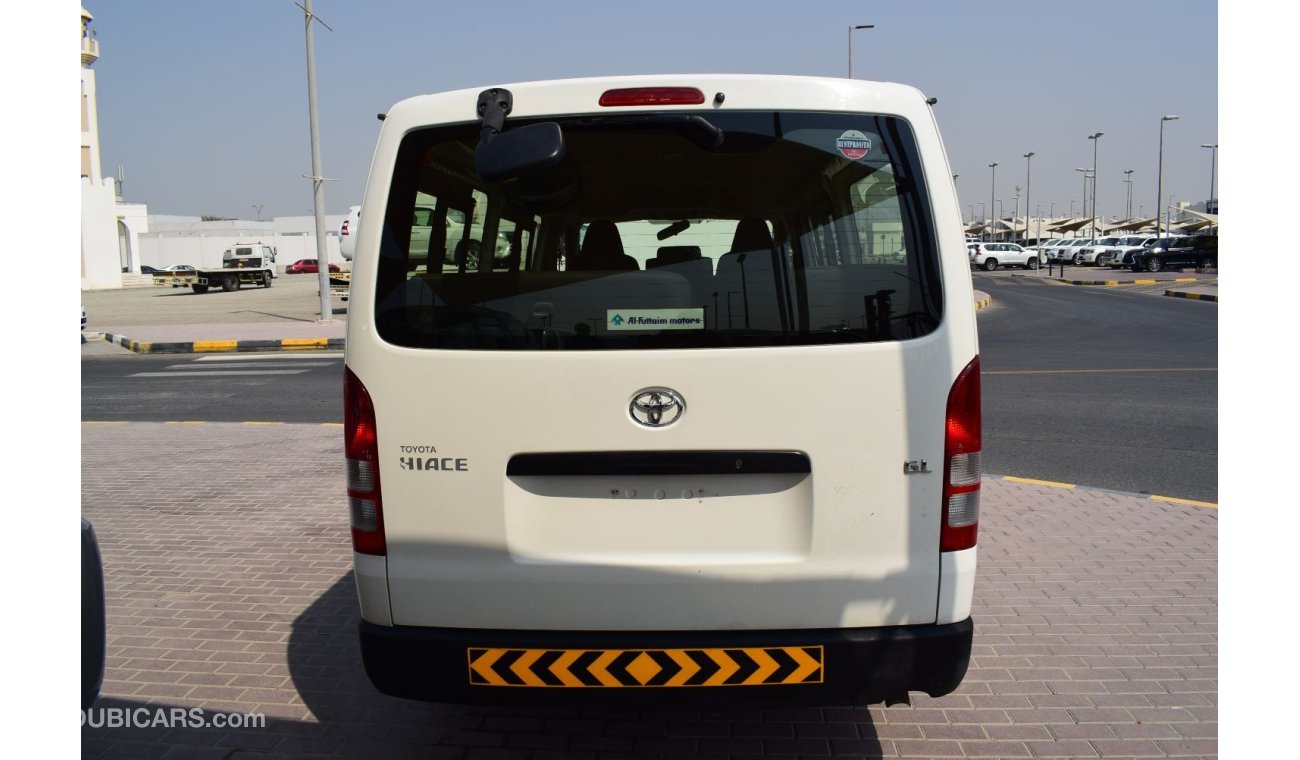 Toyota Hiace GL - Standard Roof Toyota Hiace std roof GL 13 seater, model:2016. Excellent condition