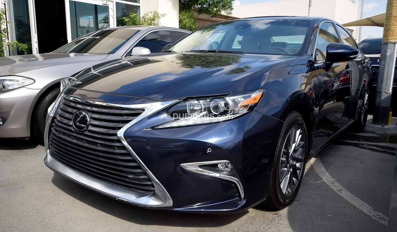 لكزس ES 350 السياره غير قابله لتصدير السعوديه