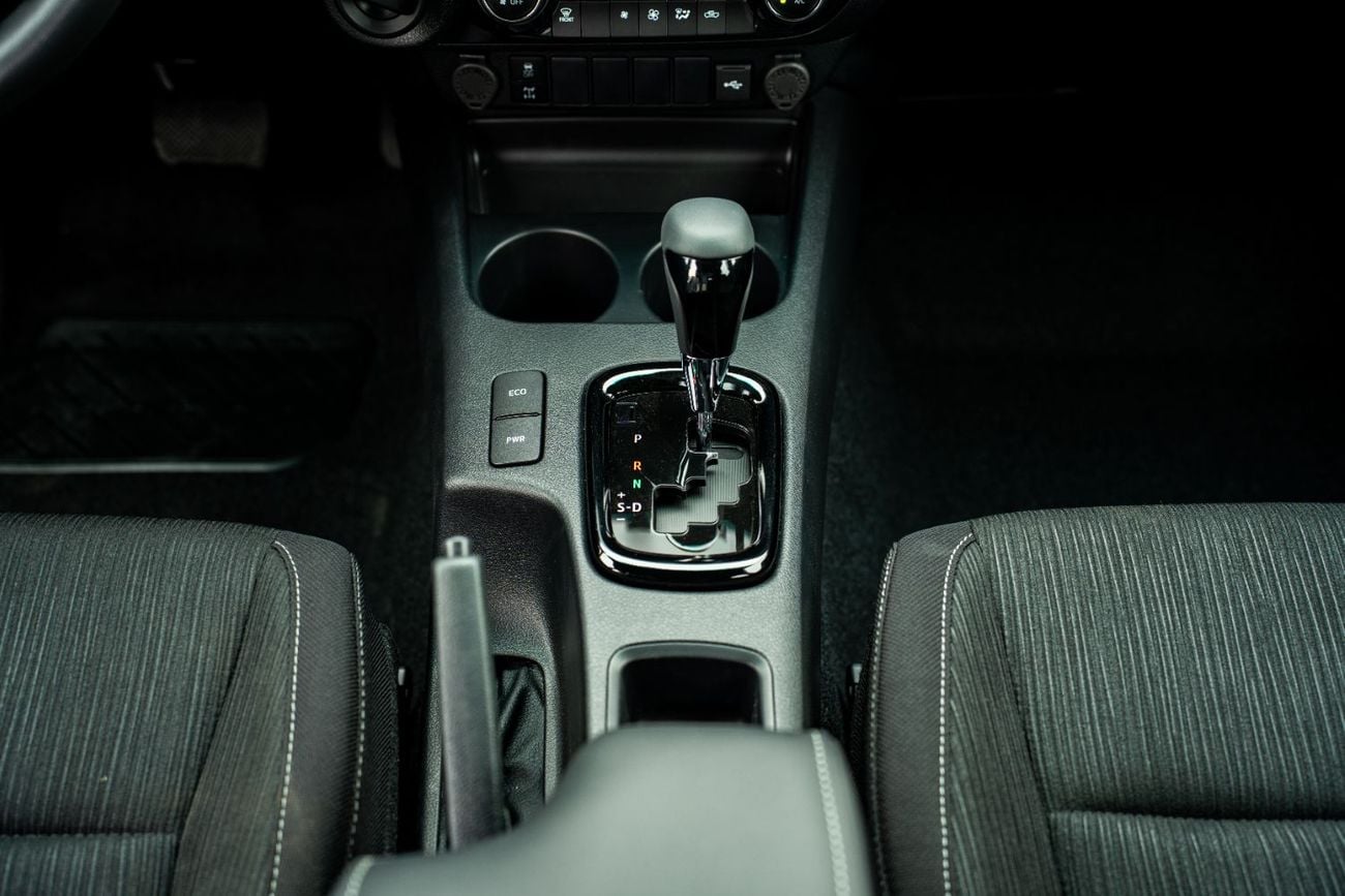 Toyota Hilux Toyota  hilux   4,0  V6  Adventure M  2026