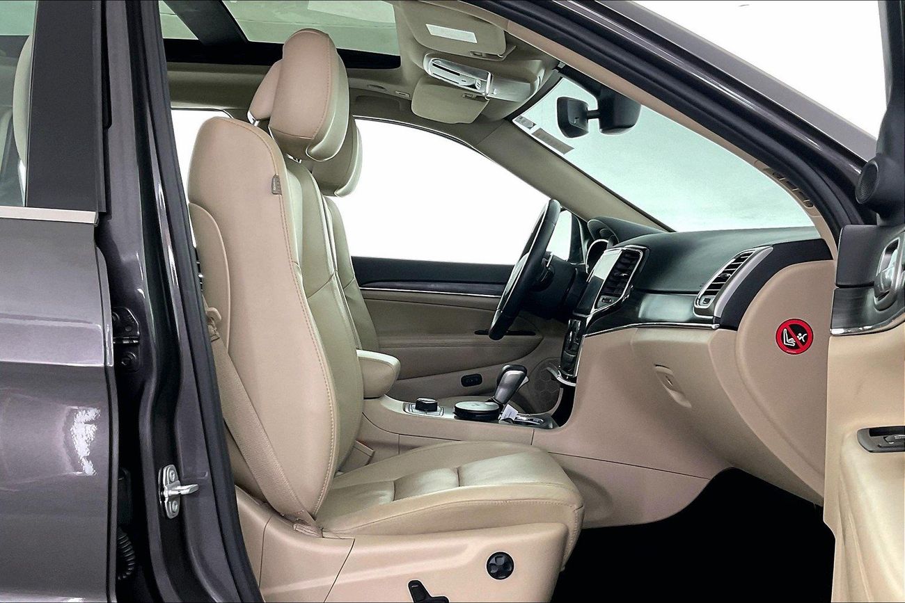 جيب جراند شيروكي Limited | شامل الضمان | 0 ﺪﻔﻋﺓ ﺃﻮﻟﻯ