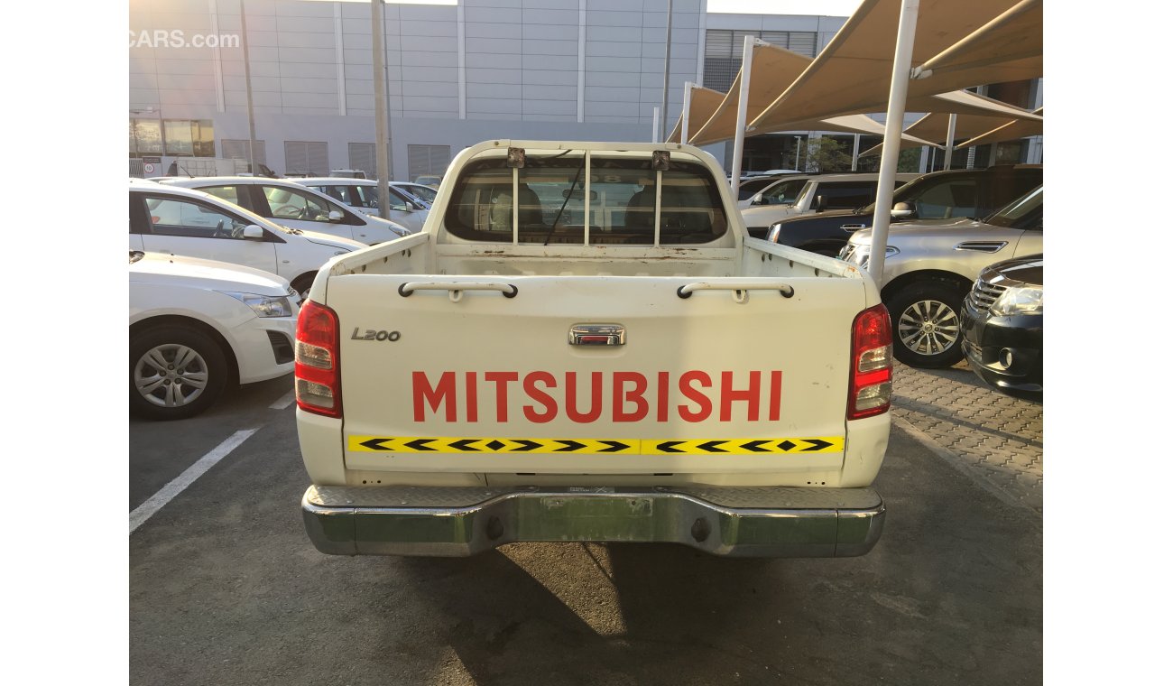 Mitsubishi L200