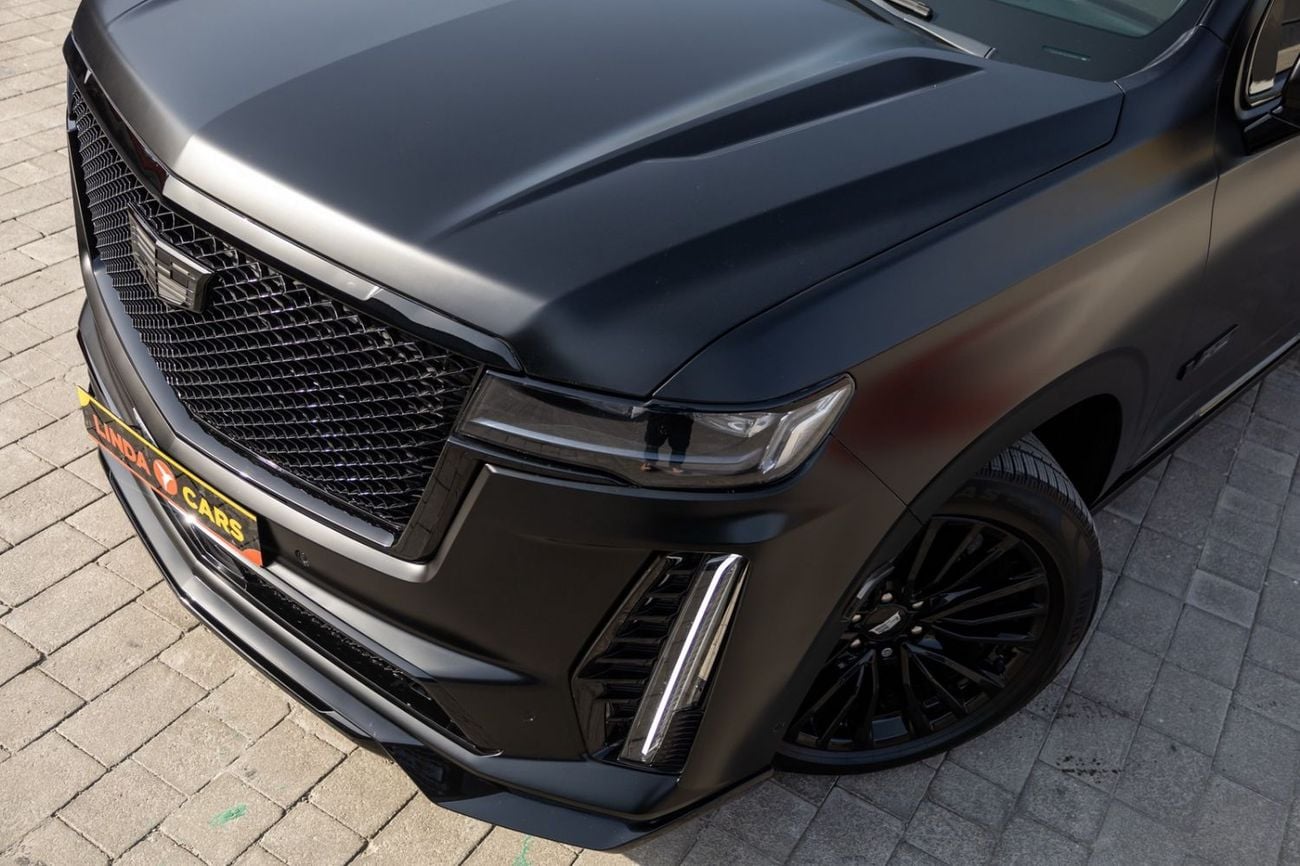 Cadillac Escalade Sport Platinum 6.2L 4WD Cadillac Escalade Sport Platinum V Body Kit 2022 GCC | Agency Warranty | Ser