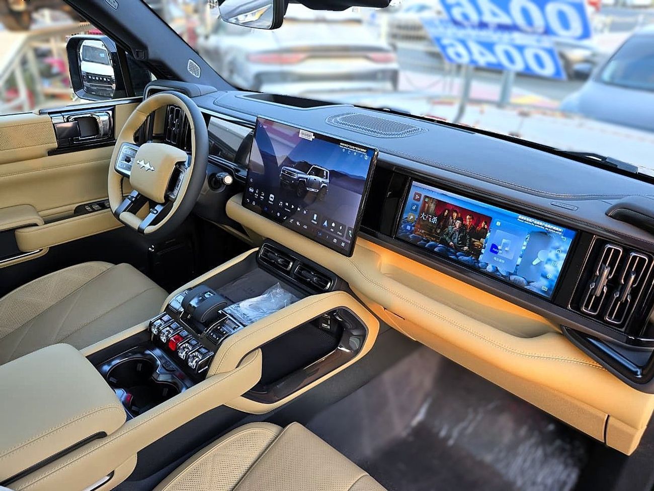 BYD Leopard 5 BYD Leopard 5 1.5 T PHEV 2025 Black (FOR EXPORT )