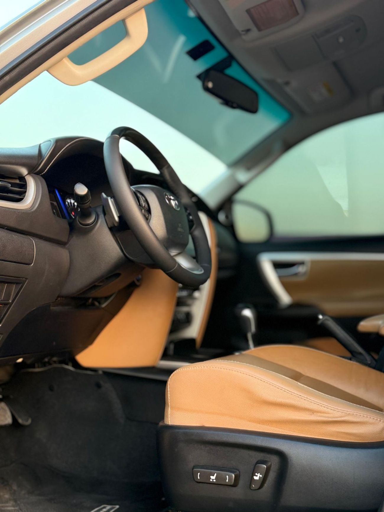 تويوتا فورتونر VXR 4.0L (278 HP)